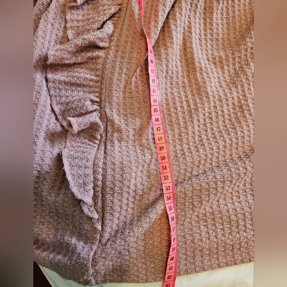 In loom Pink Ruffle Top - Picture 8 of 14